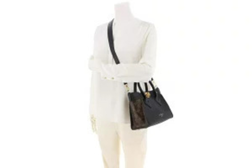 Louis Vuitton On Side Bag Black My Shoulder